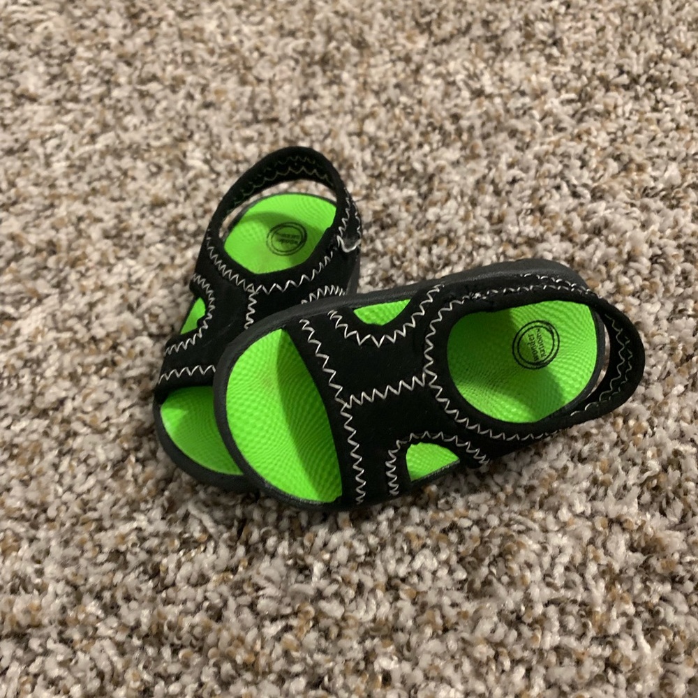 🐮3 for $10🐮 Kids shoes